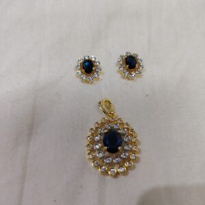 Premium diamond replica pendant set