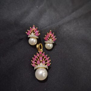 Premium diamond replica pendant set