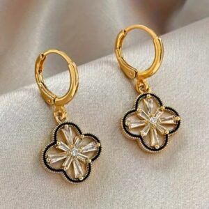 Two-Sided Trendy Leaf Clover Huggie Earrings
